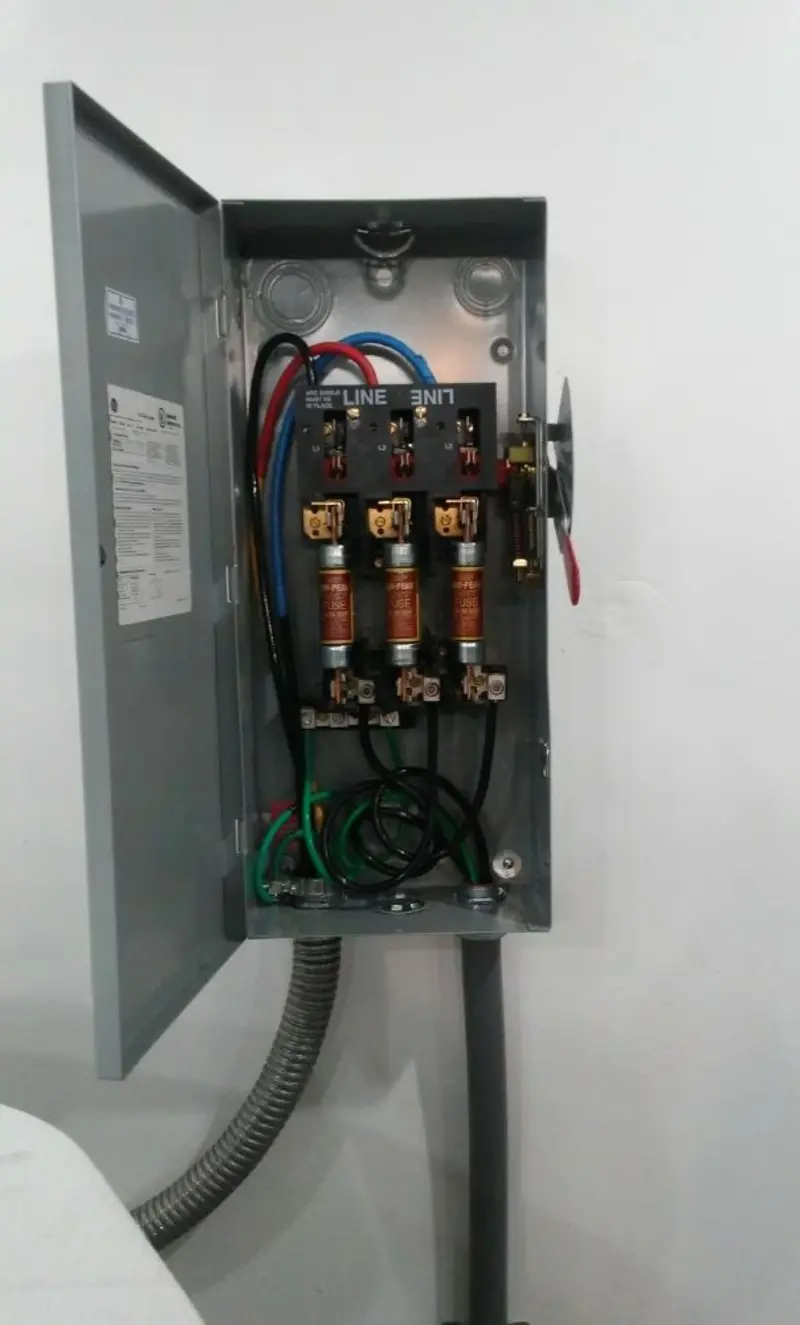 Three-phase disconnect switch installed for Electrical Wiring & Rewiring in East Hartford